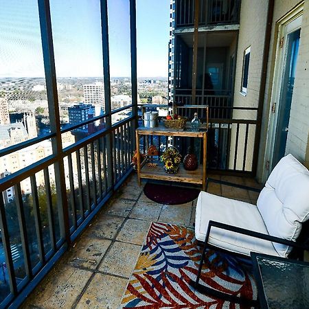 Modern Designed Dtwn Condo With A 99 Percent Walk Score Атланта Екстериор снимка